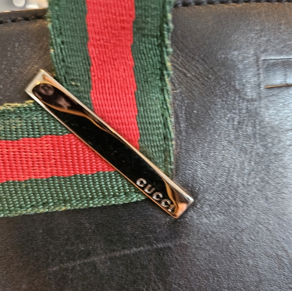 Authentic Mini Gucci Leather Handbag - Picture 5 of 17